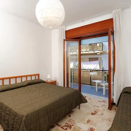 Apartment Spacious In With Sea View 110 M²