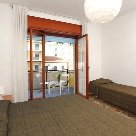 Spacious In With Sea View 110 M² *